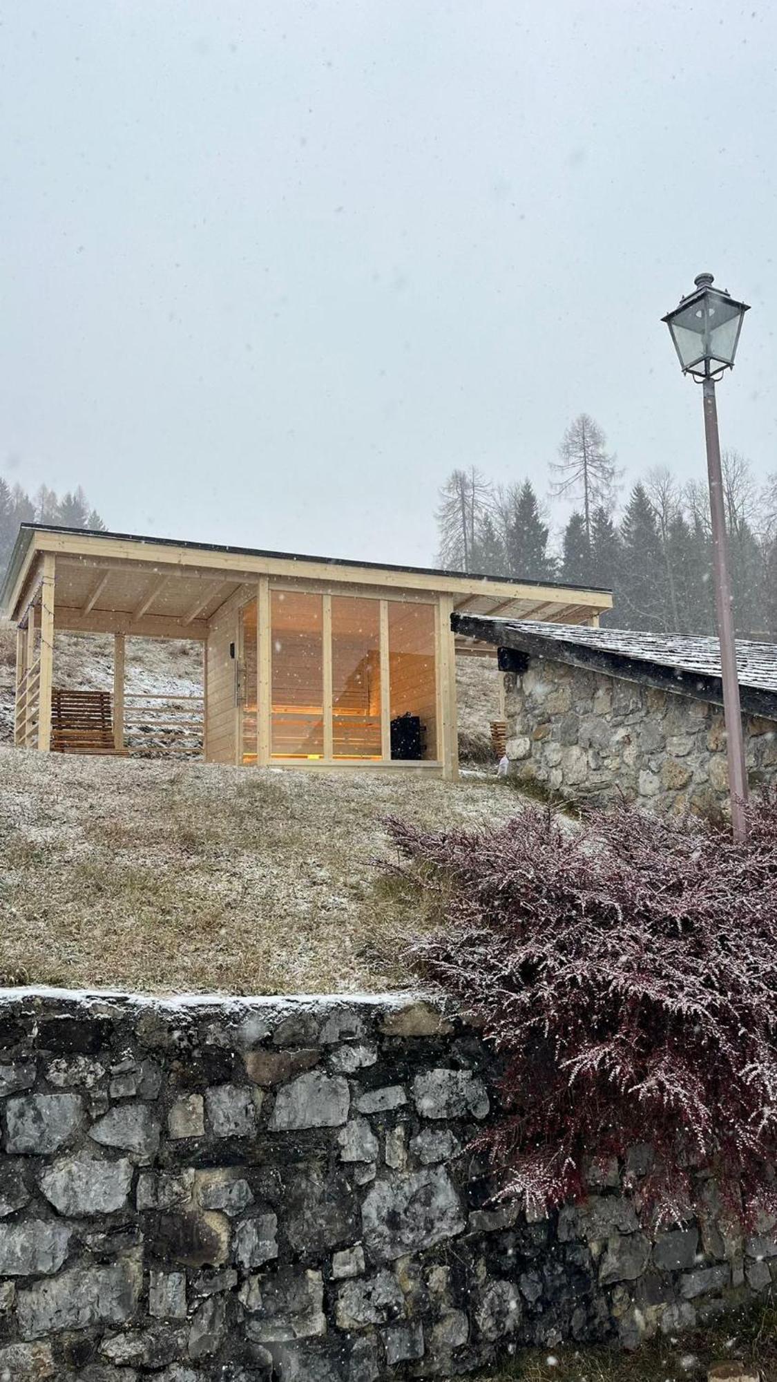 Rikhelan Chalet Sauris公司
